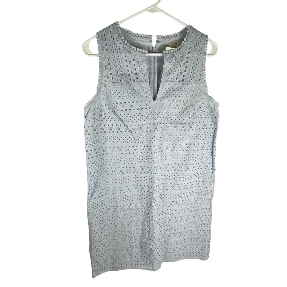 LOFT Dress Womens 6 Light Blue Eyelet Lace Shift Sleeveless Keyhole Neck Lined